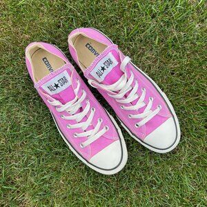Converse Chuck Taylor All Star Low Top Sneaker, Purple/Iris Color, W Sz 9 M Sz 7